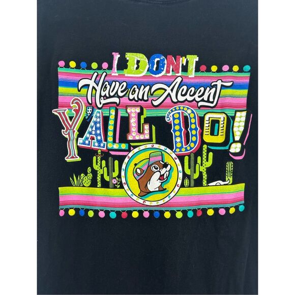 Buc-ees size M t-shirt "I don't have an accent y'all do" - Picture 8 of 9